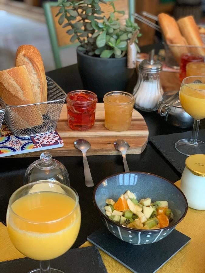 Cote Jardin Bed & Breakfast Sainte-Suzanne  Ngoại thất bức ảnh
