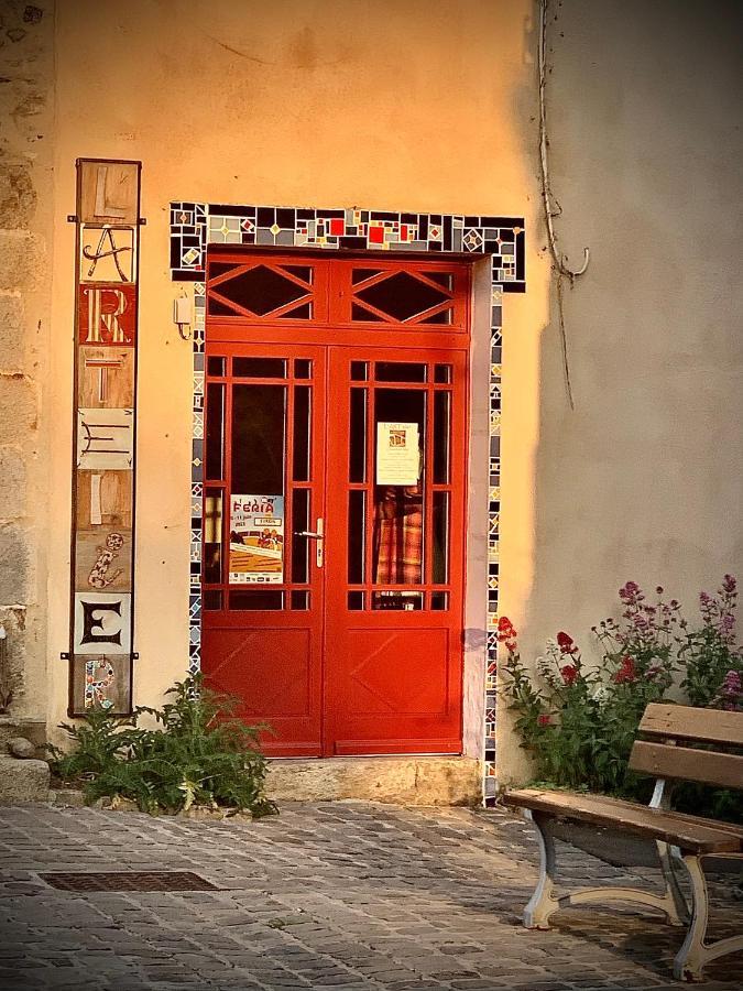 Cote Jardin Bed & Breakfast Sainte-Suzanne  Ngoại thất bức ảnh