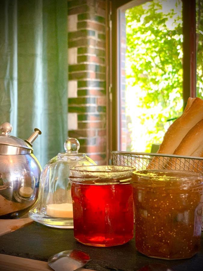 Cote Jardin Bed & Breakfast Sainte-Suzanne  Ngoại thất bức ảnh